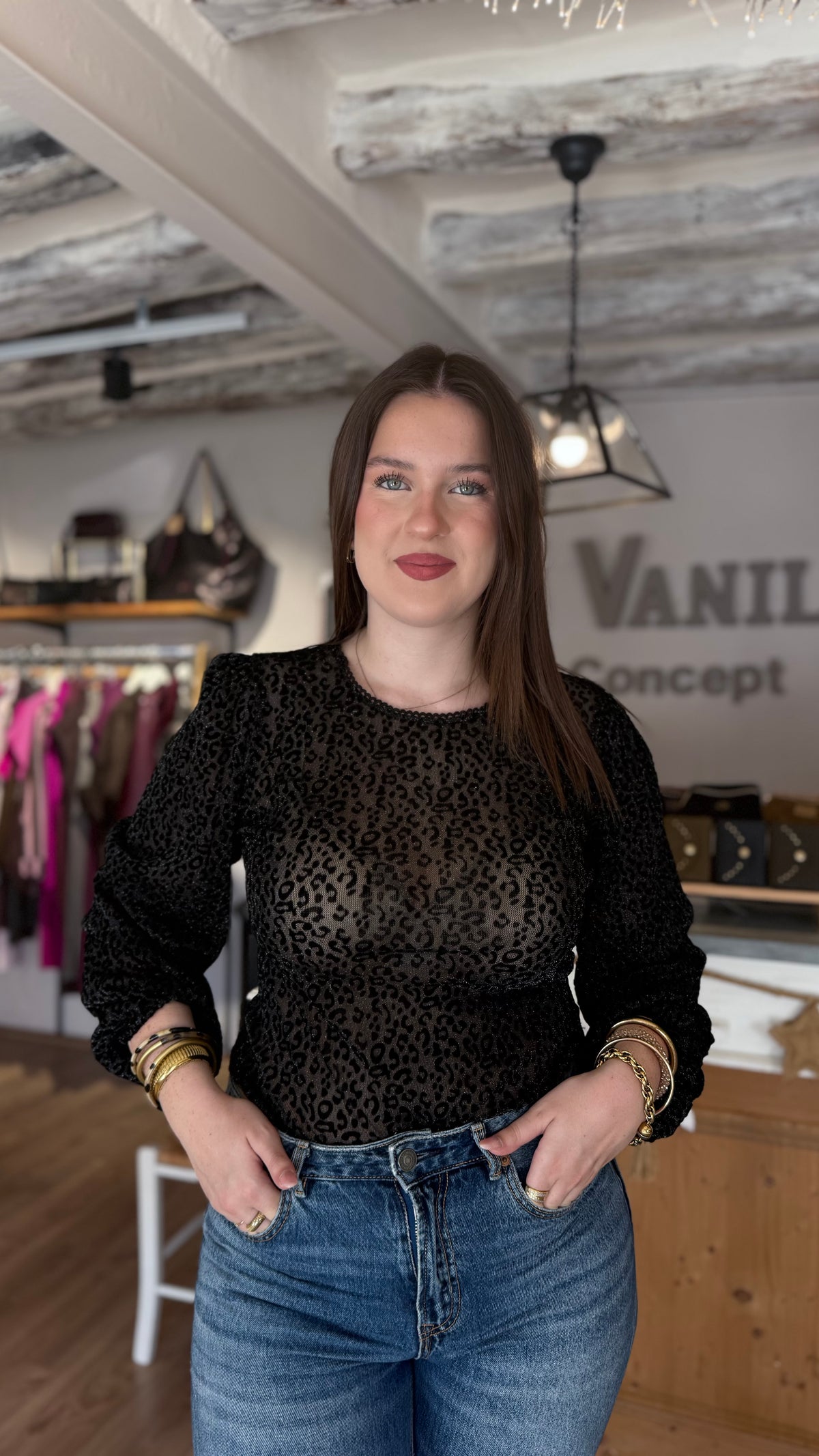 body leopard transparent noir avec paillettes vanille concept store contres pret à porter femme loir et cher