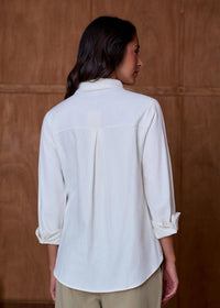 Chemise écrue femme en coton 100% avec manches longues chemise coton femme  chemise blanche femme chemise écrue tendance 