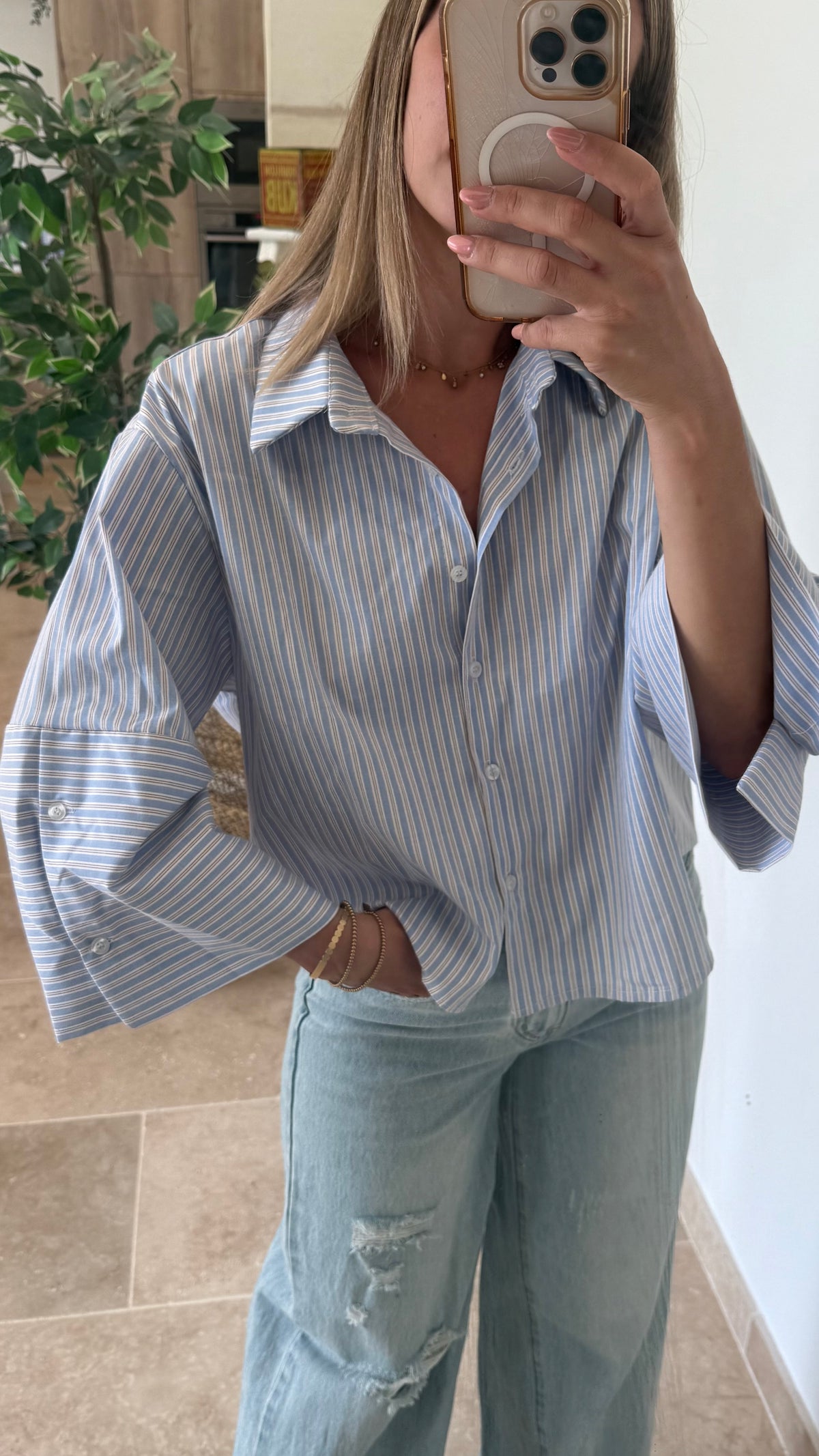 chemise rayée bleue blanche chemise courte casual contres boutique vêtements contres vanille concept store 