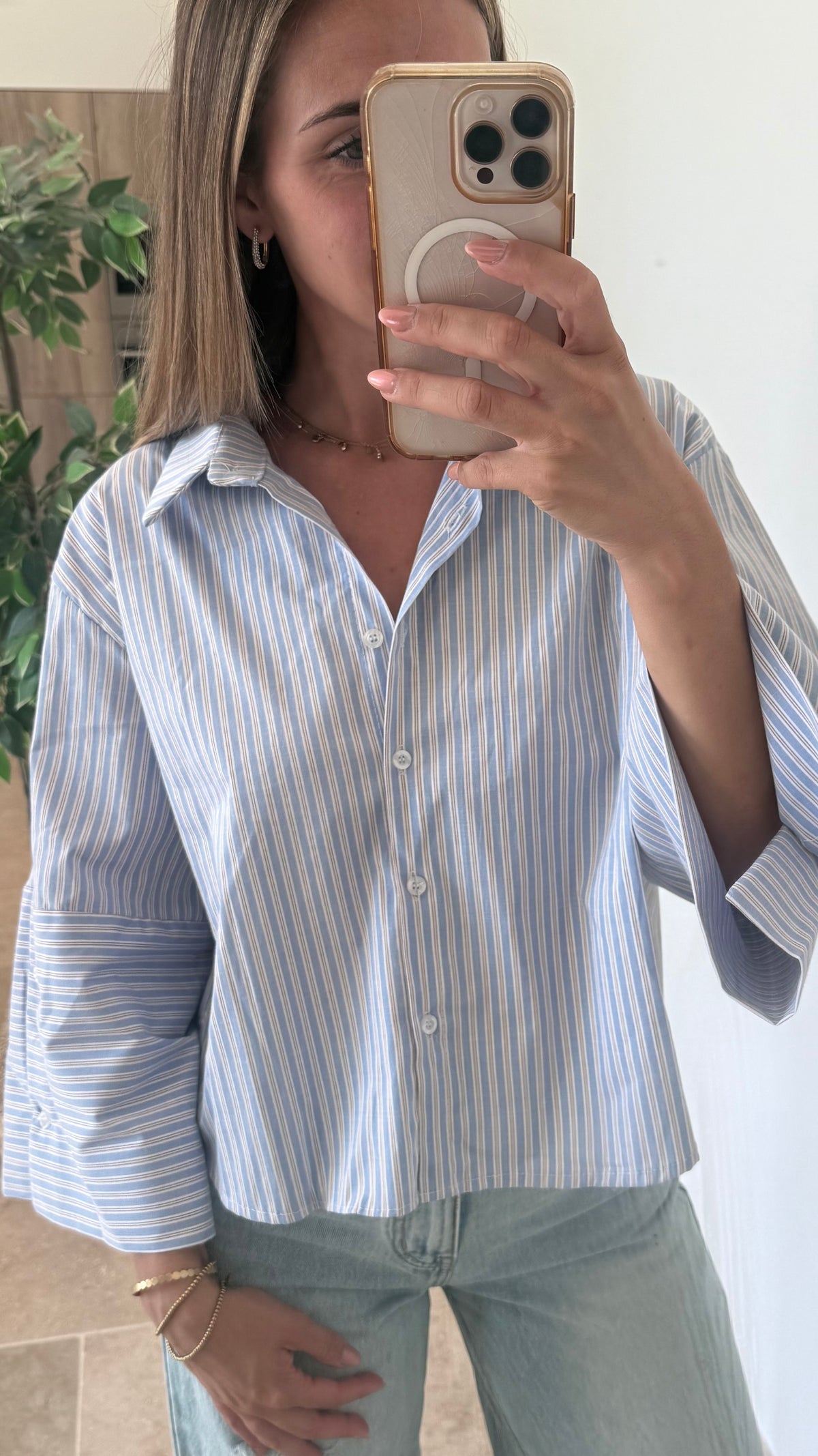 chemise rayée bleue blanche chemise courte casual contres boutique vêtements contres vanille concept store 