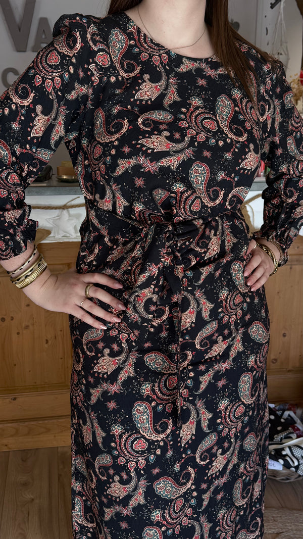 Robe longue noire avec motifs vanille concept store boutique pret a porter contres