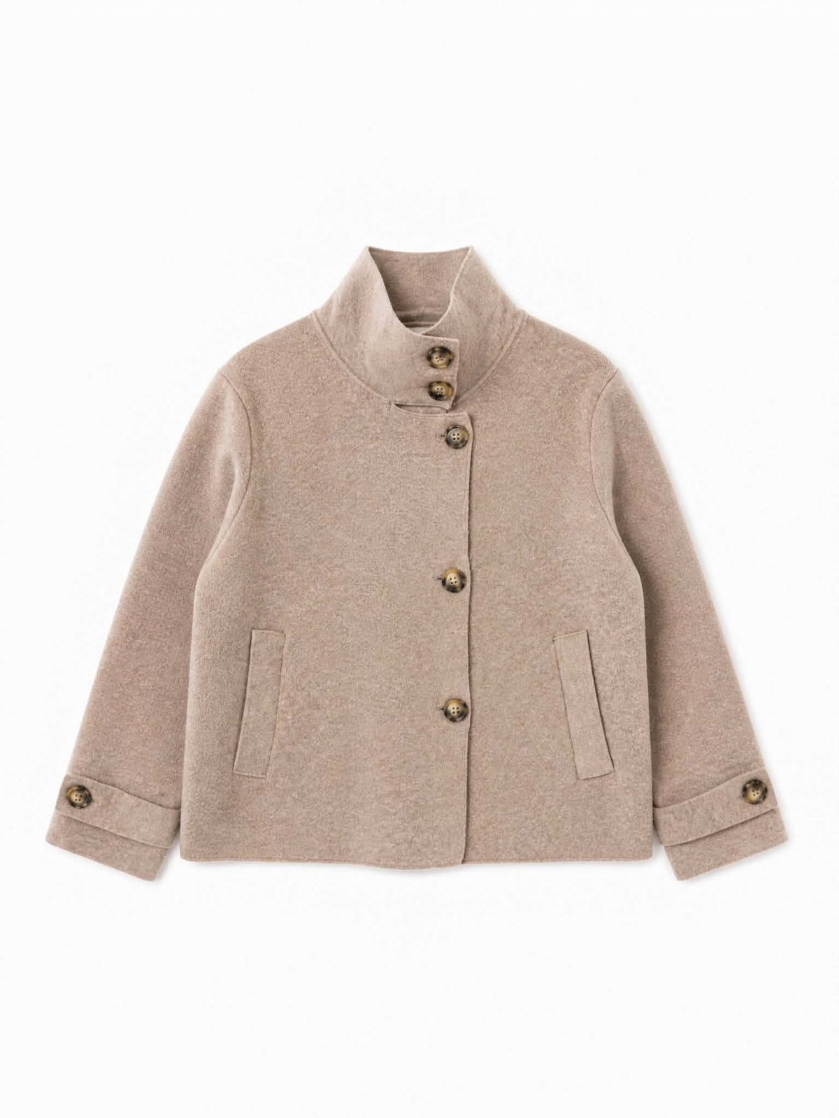 Gilet veste col montant boutons couleur beige vanille concept store boutique indépendante contre