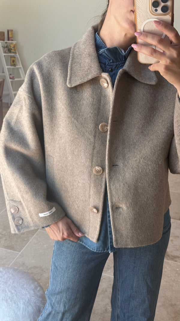 Manteau laine et cachemire manteau court matière chaude vanille concept store contres boutique prêt à porter loir et cher femme 