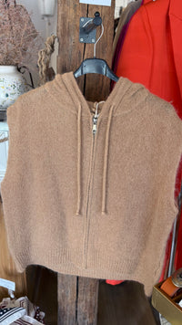 Pull laine sans manches capuche avec zip vanille concept store boutique pret a porter femme