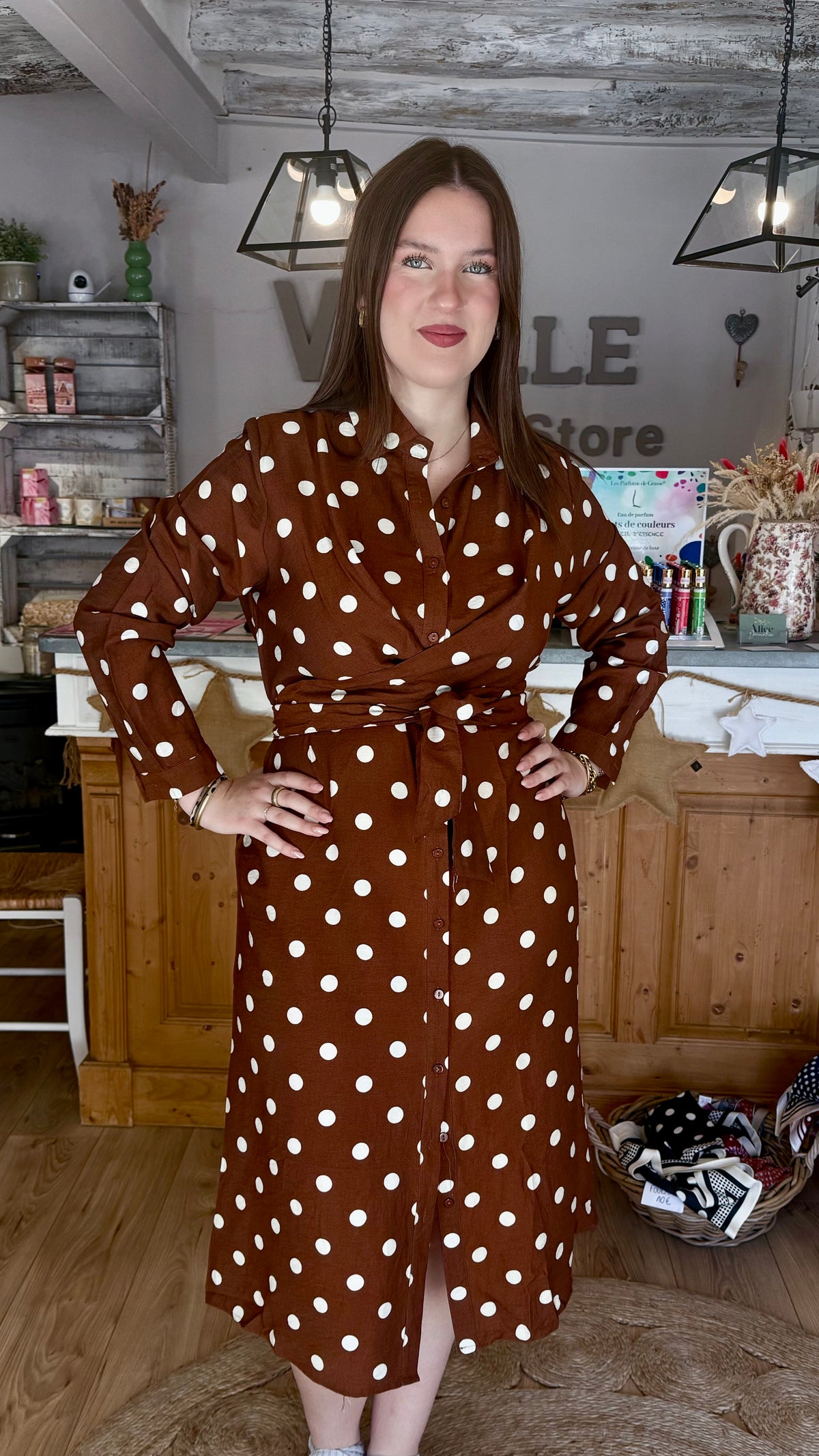 Robe camel a poid boutons noeuds vanille concpet store ccontres boutique pret a porter