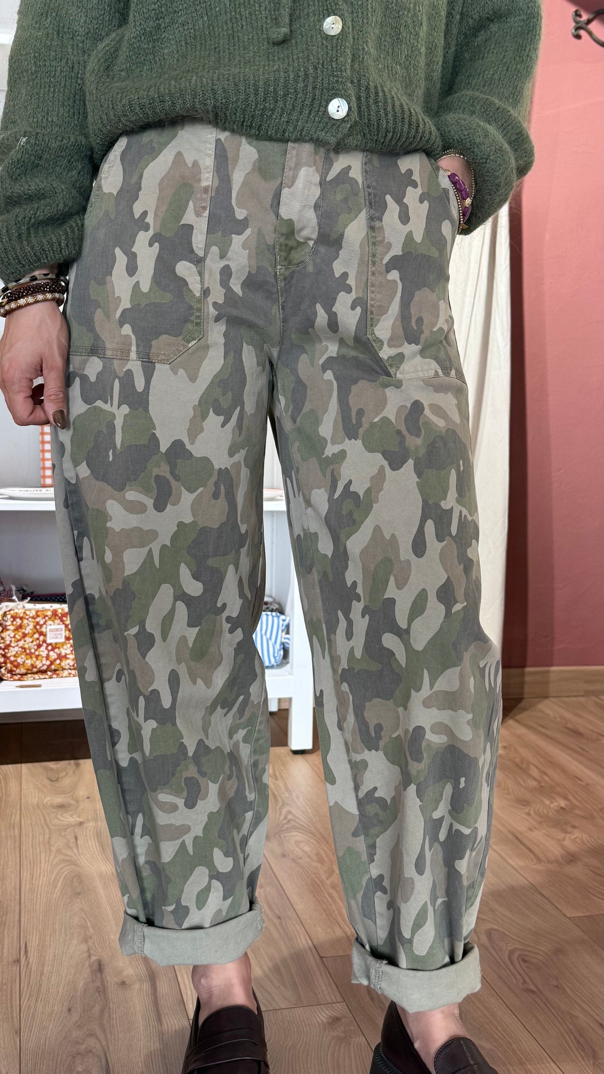 Pantalon barrel army vanille concept store pantalon imprimé militaire 