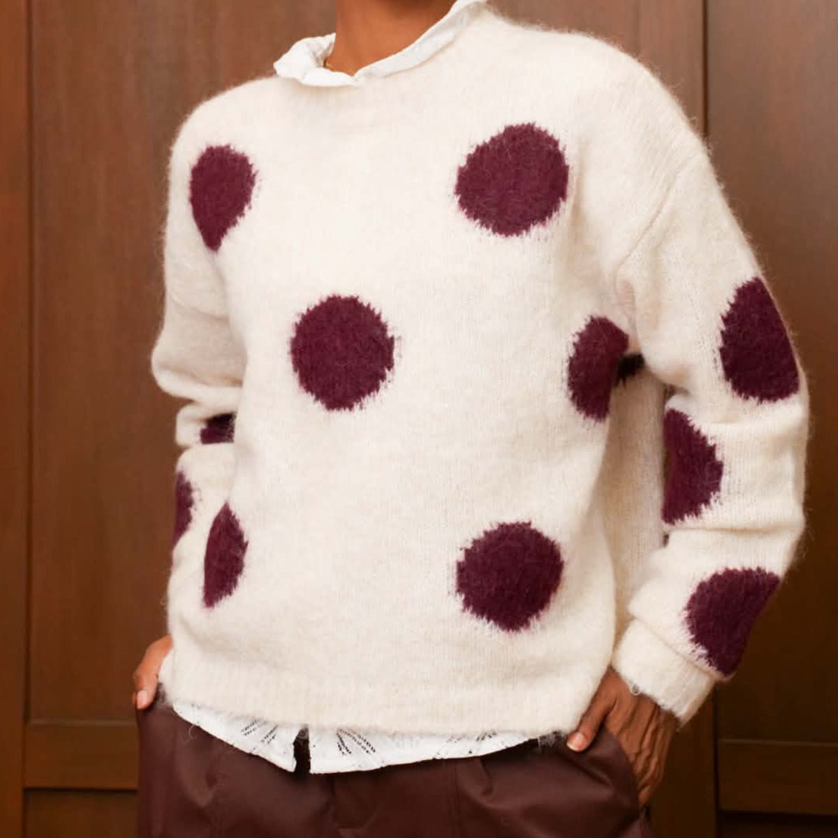 pull ecru à pois bordeaux maille douce pull tendance femme vanille concept store contres