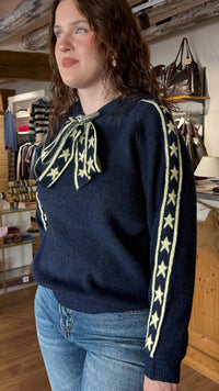 Pull capuche marine bordeaux motifs étoiles laine taille unique vanille concept store boutique indépendante contres