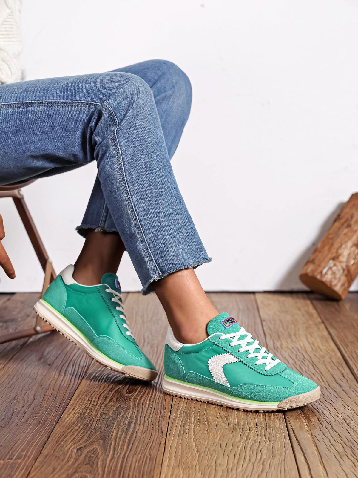 baskets vertes bi matières avec bande blanche vanille concept store findlay soldes