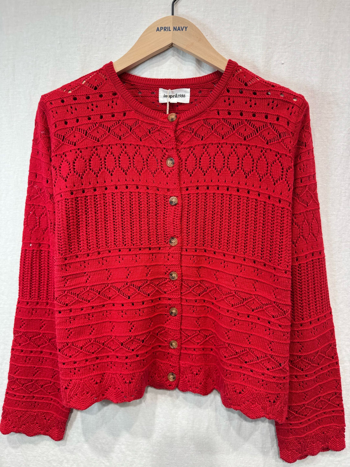 gilet bleu marine en crochet, vanille concept store, boutique prêt à porter contres, prêt à porter loir et cher