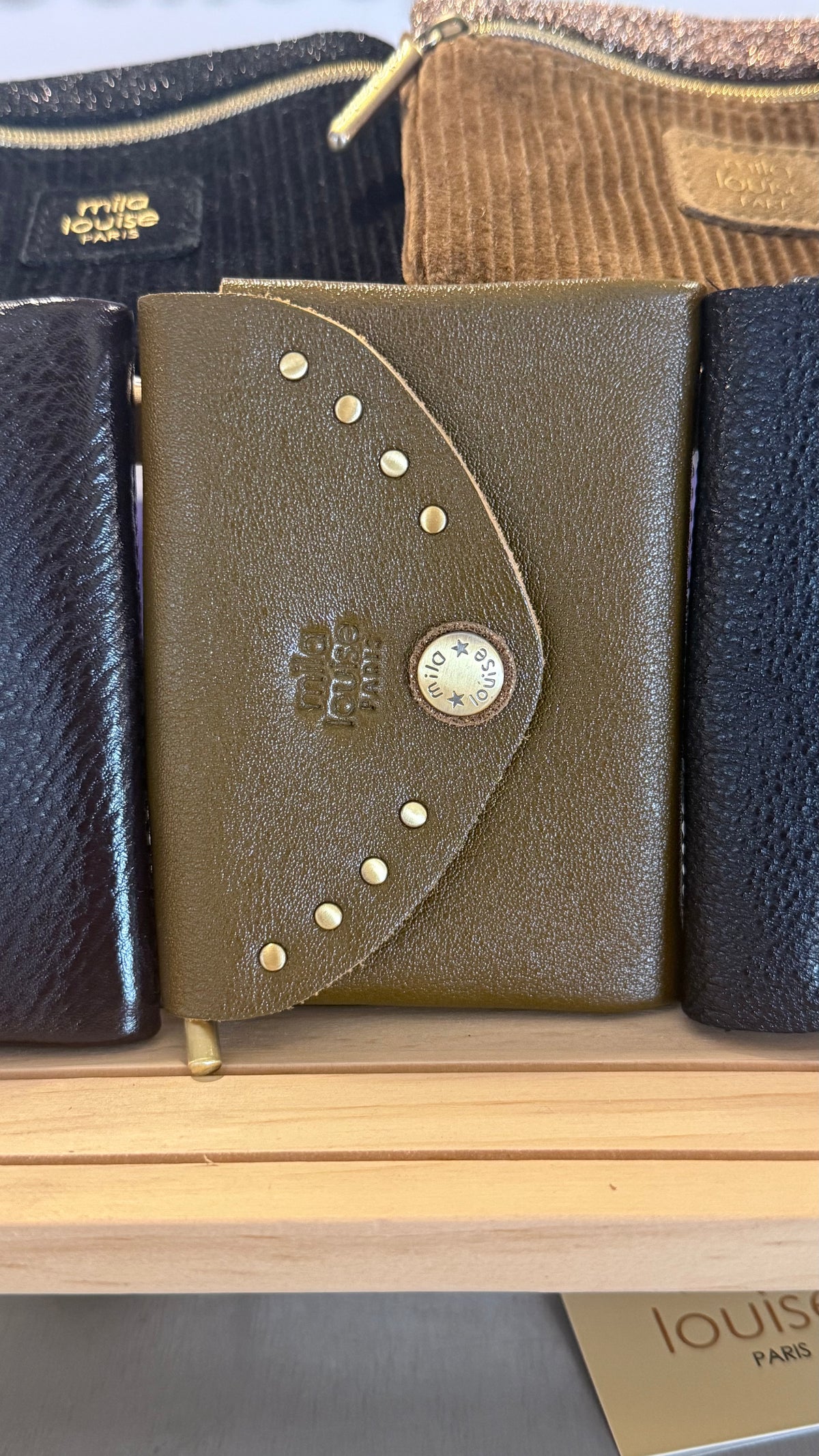 porte monnaie en cuir mila louise vanille concept store contres prêt à porter feminin loir et cher marque mila louise maroquinerie 