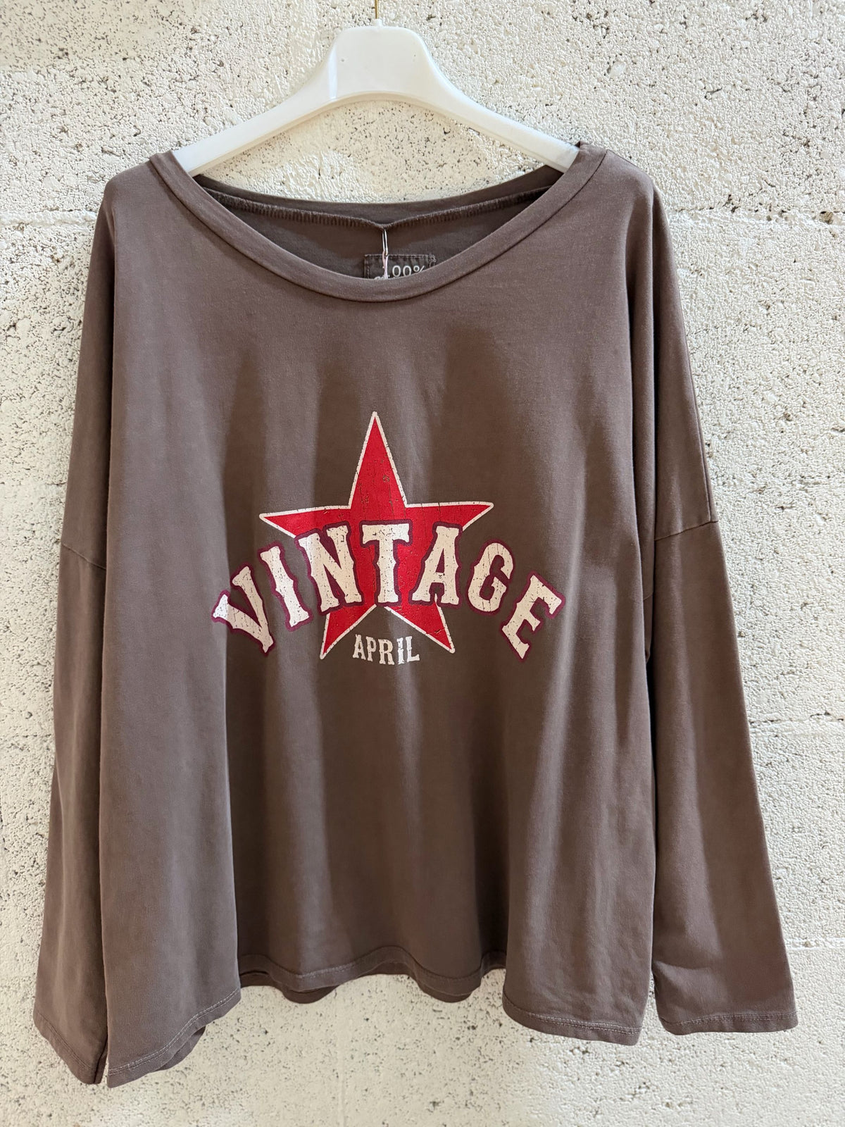 Tee shirt coton vintage prêt à porter feminin contres loir et cher vanille concept store teeshirt loose